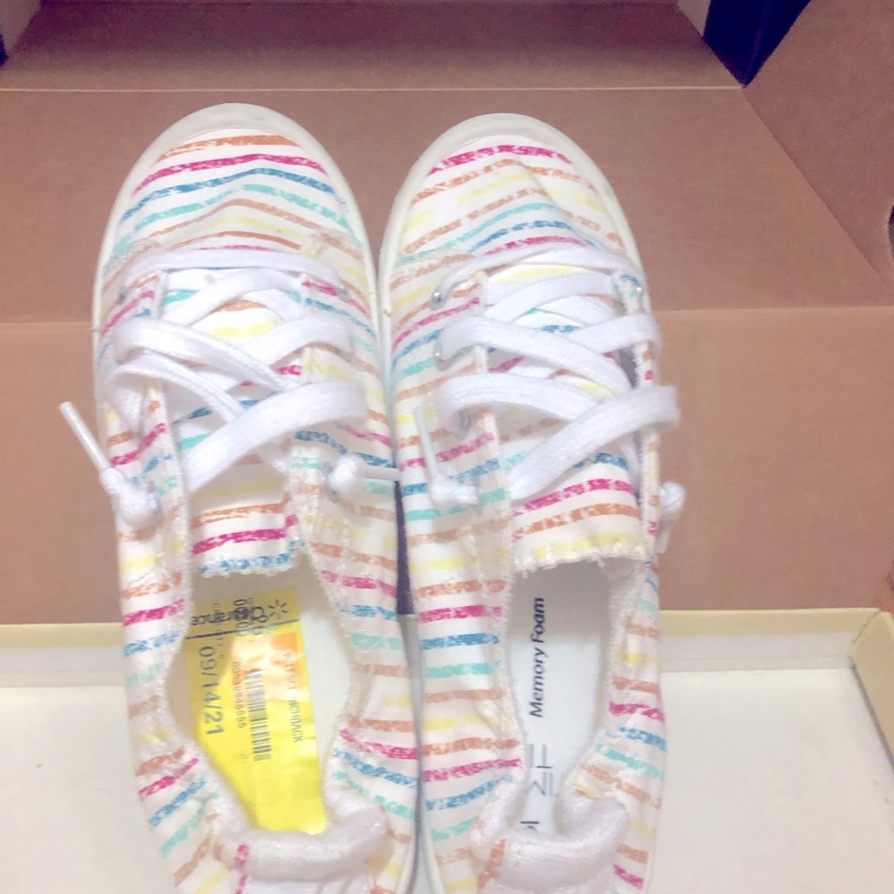 Lady’ shoes